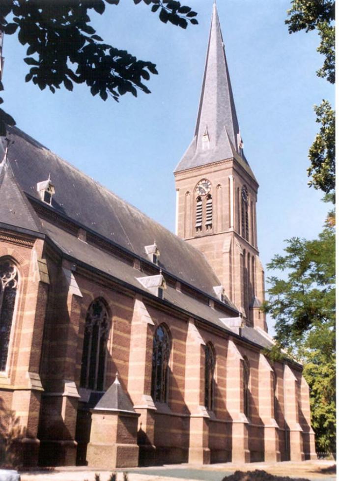 De Martinuskerk Duistervoorde aan de Kerklaan