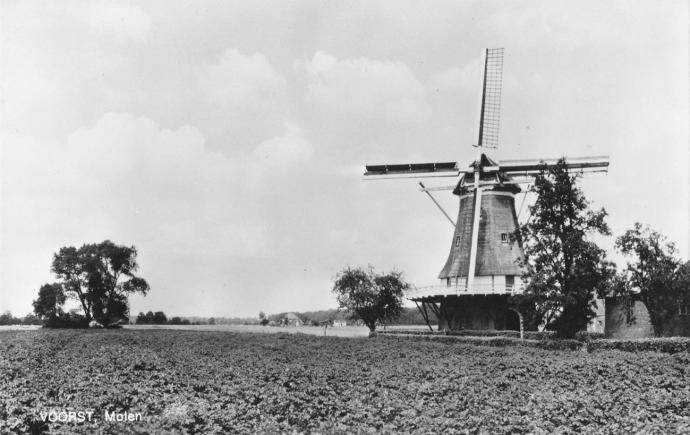 Achtkantige stellingmolen