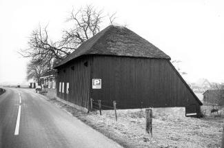 Doorrijschuur van voormalig café De Noteboom